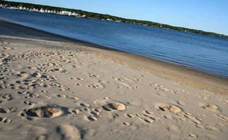 Canoe Place, Hampton Bays Beach
